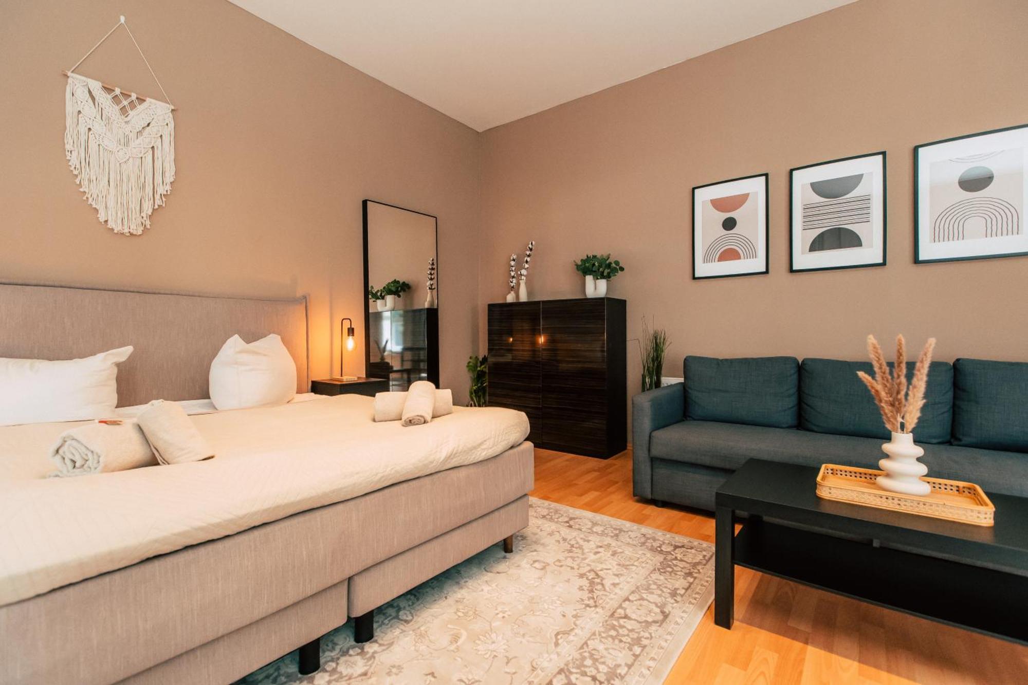 Apartment Luga Homes - Chausseehaus